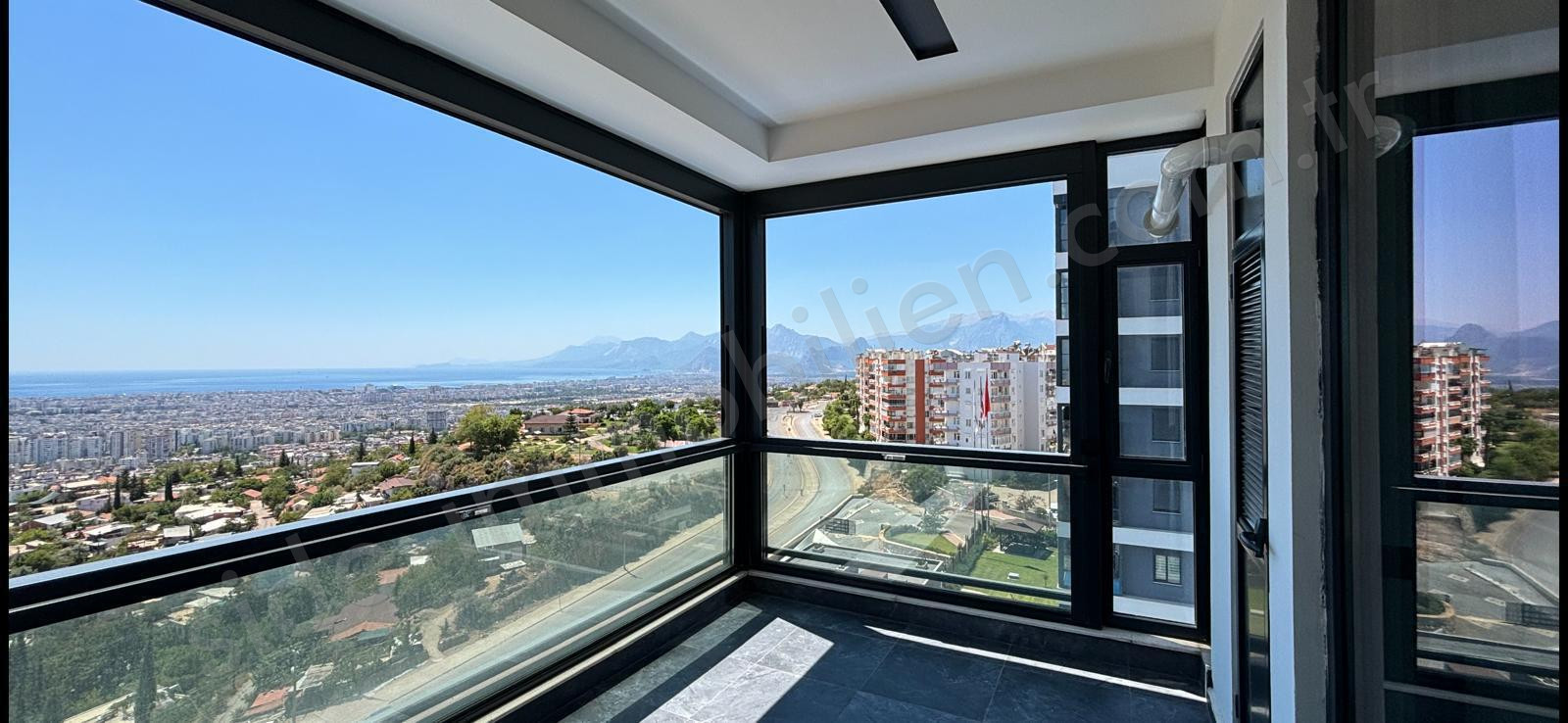 Nefes Antalya Sitesinde Satılık Rezidans
